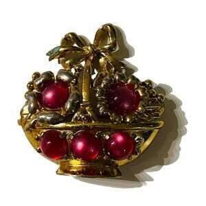 Coro brooch basket pink Moonstone Vintage 1940s G VERRECCHIO